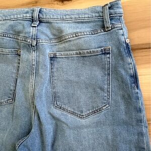 Banana Republic Relaxed Fit Light Blue Jeans